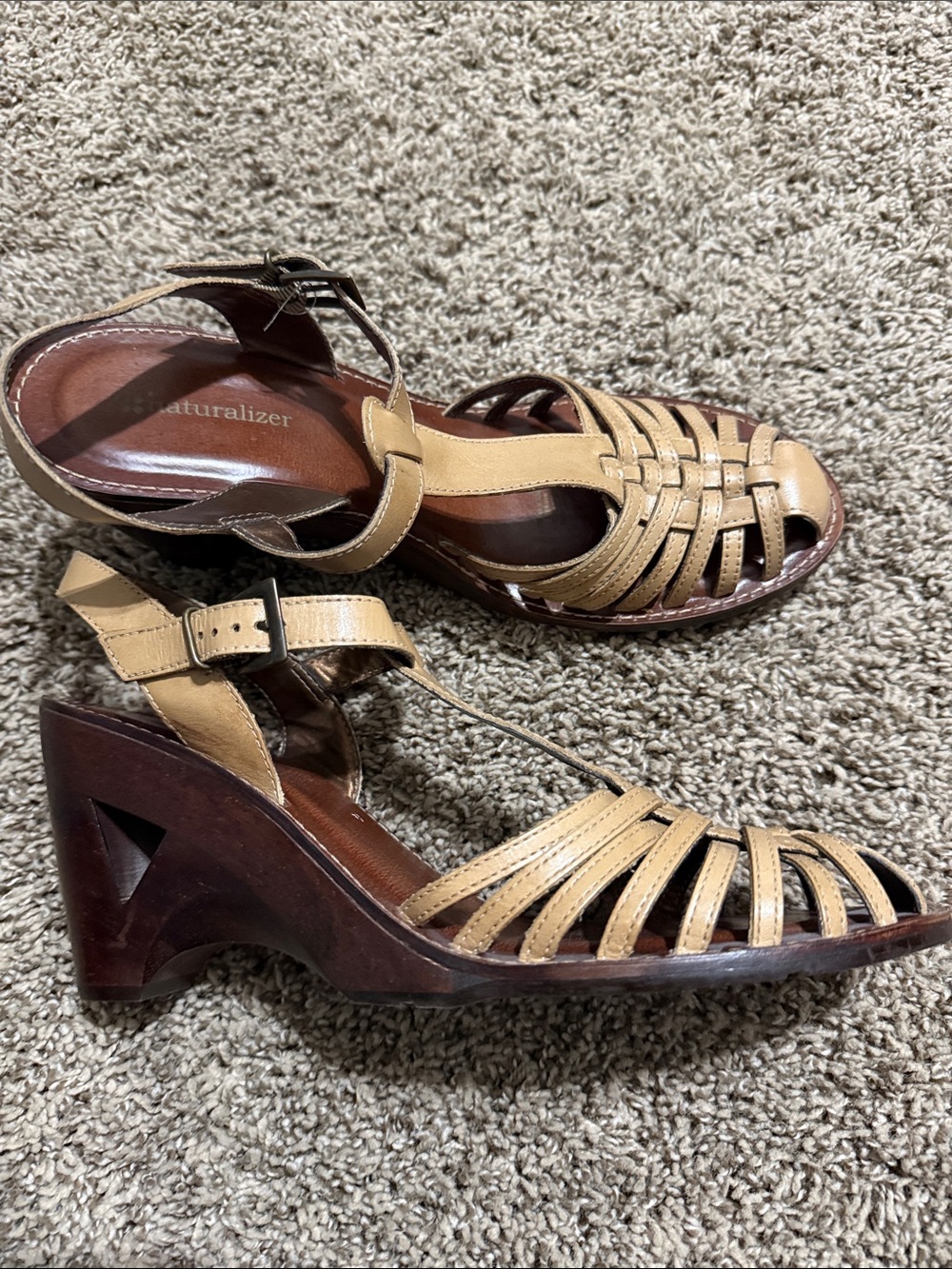 Naturalizer Beige/Tan Leather Strappy Wedge Sandals